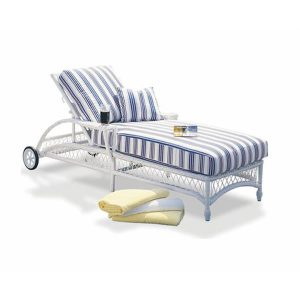 تخت متحرک سفید آبی